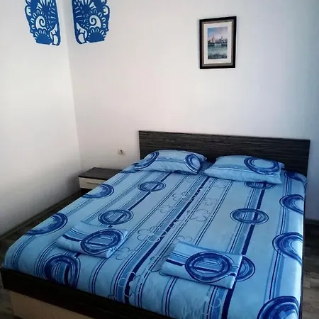 Апартамент Private With Sea View In Blue Bay Pallace