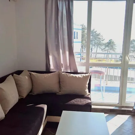 Private With Sea View In Blue Bay Pallace Apartment