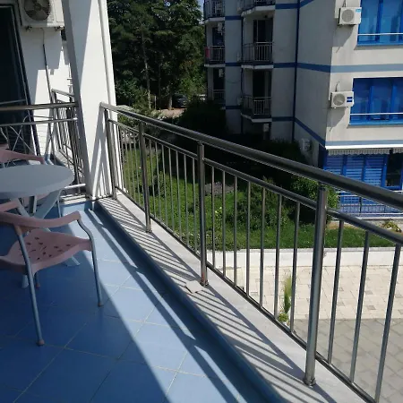 Private With Sea View In Blue Bay Pallace